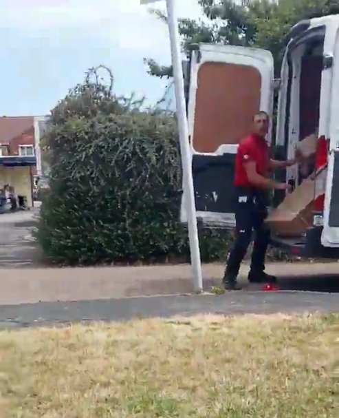 DPD driver lobs fragile parcel before being sacked