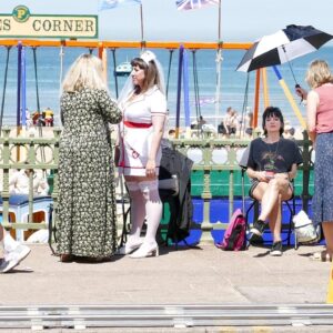 LILY Allen spotted picking up litter off the streets in Margate