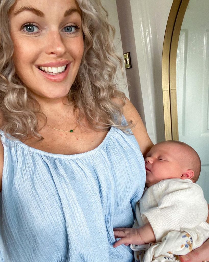 New mum amazed when her breast milk turns orange