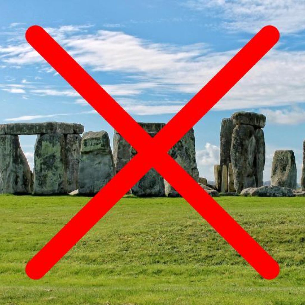 Dan Snow slams Stonehenge as "overrated"