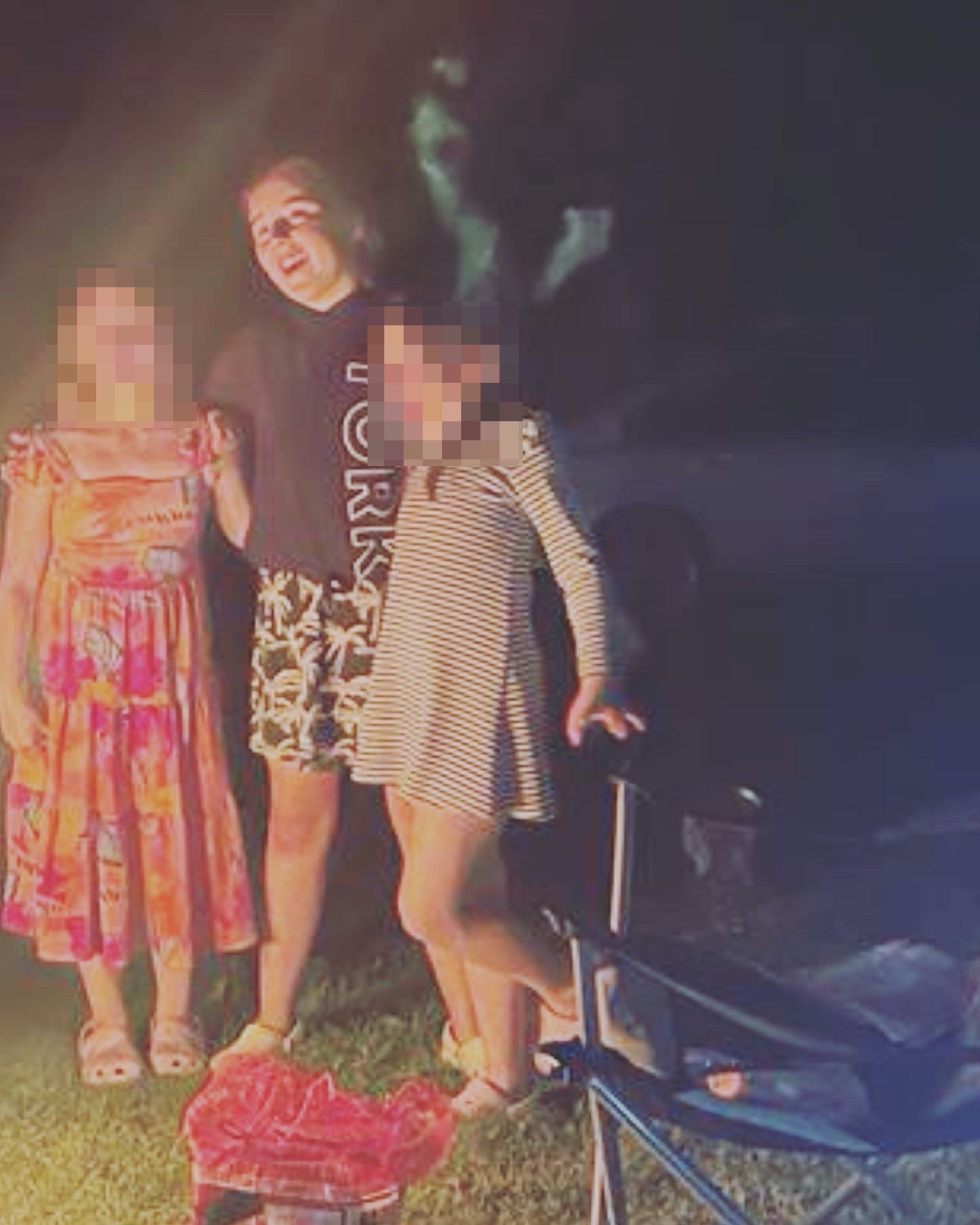 Mum left terrified after spotting looming ghostly figure behind her daughter in holiday snap